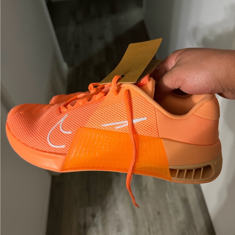 Nike Metcon 9 AMP 'Atomic Orange